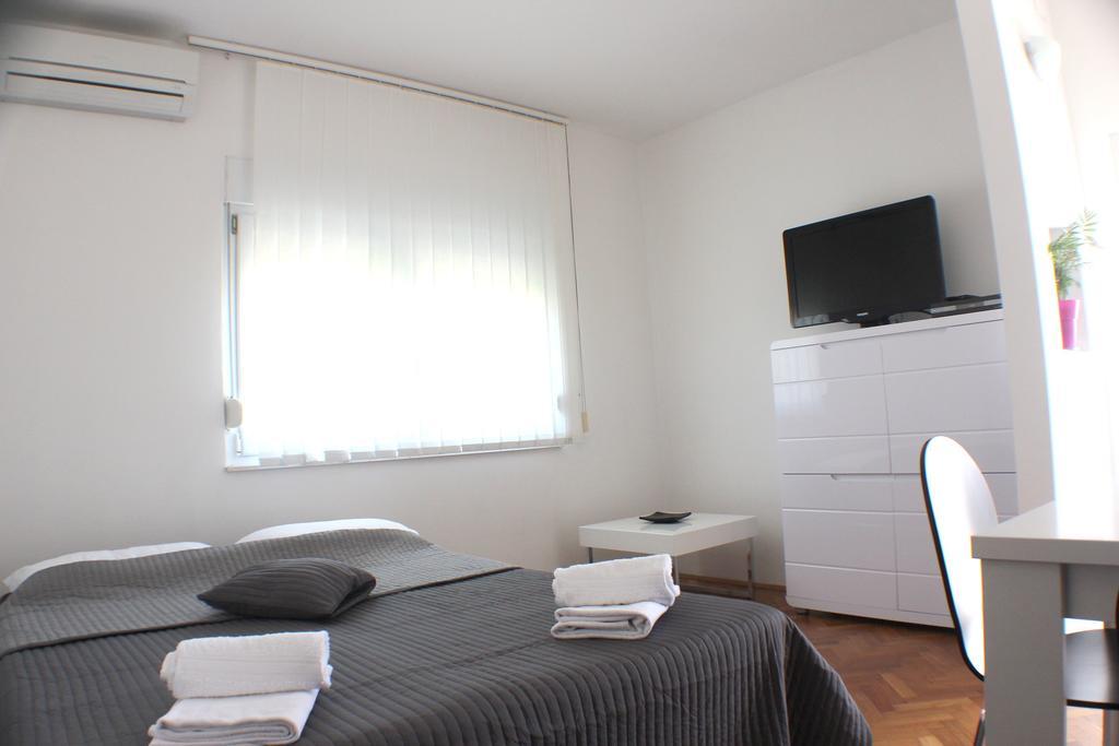 Apartments Robert Kaštela 客房 照片
